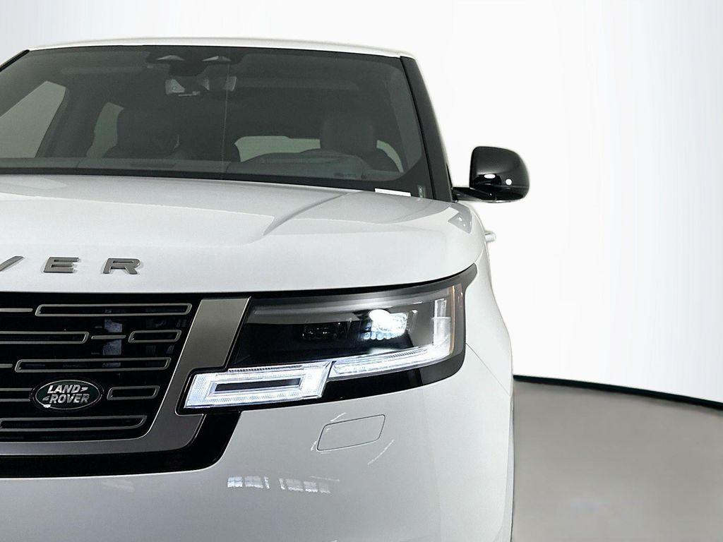 new 2025 Land Rover Range Rover car, priced at $145,595