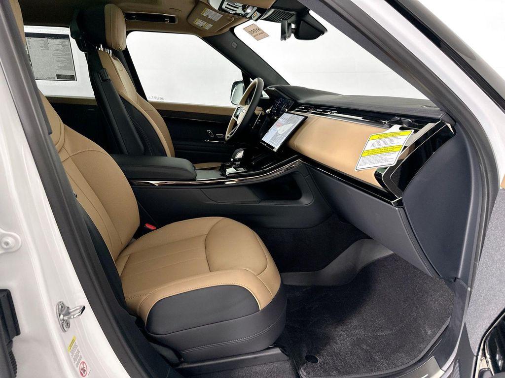 new 2025 Land Rover Range Rover Sport car, priced at $108,870
