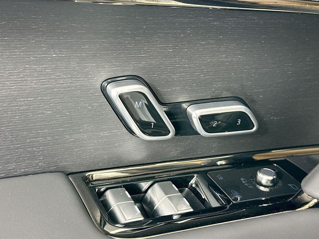 new 2025 Land Rover Range Rover Sport car, priced at $108,870