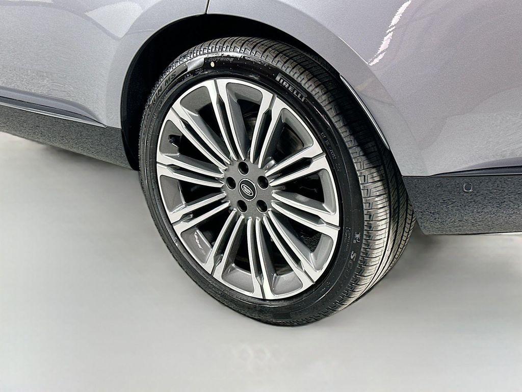 new 2025 Land Rover Range Rover car, priced at $149,900