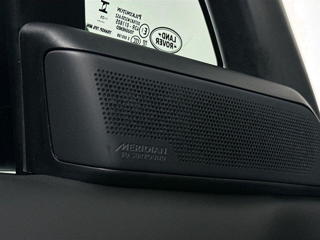 new 2025 Land Rover Range Rover Sport car, priced at $104,295