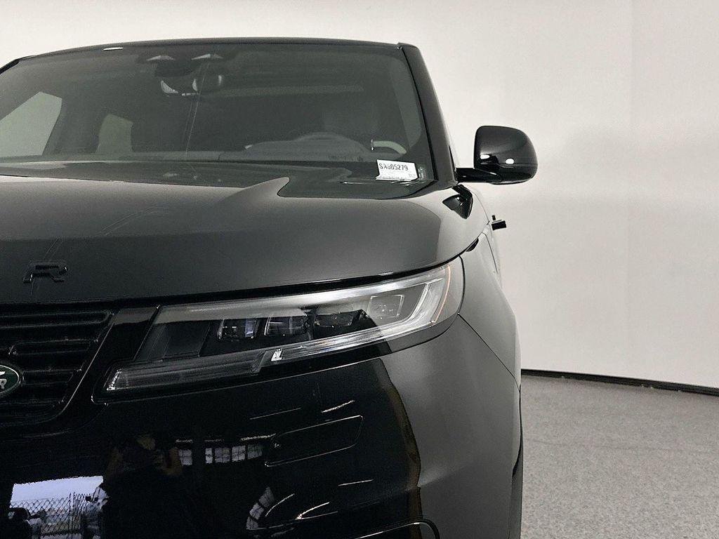 new 2025 Land Rover Range Rover Sport car, priced at $104,295