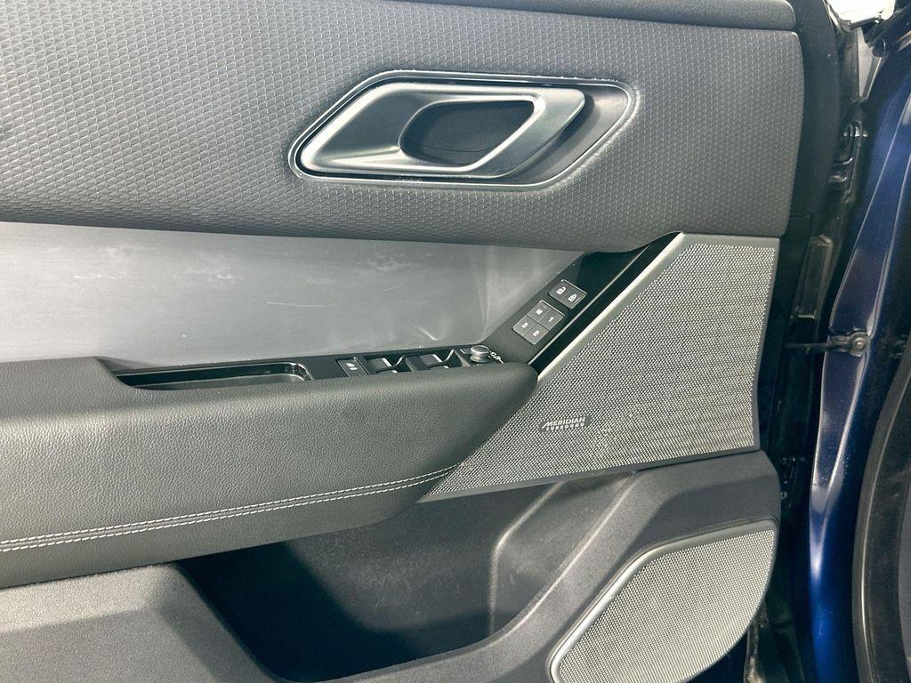 used 2021 Land Rover Range Rover Velar car, priced at $23,599