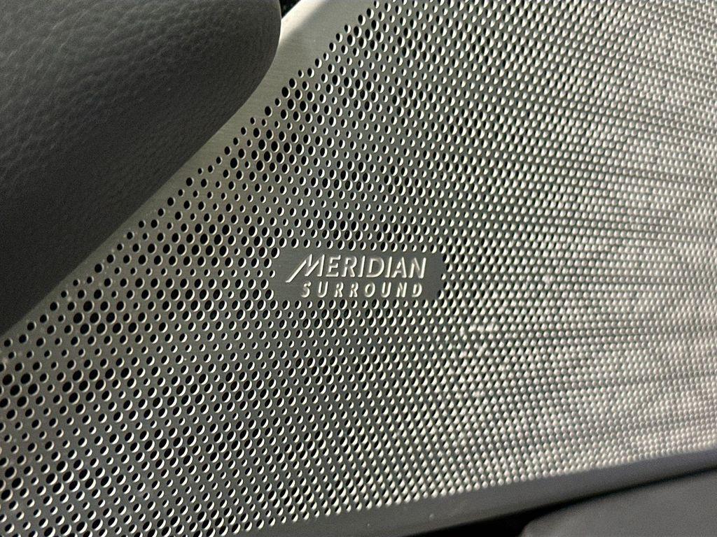 used 2021 Land Rover Range Rover Velar car, priced at $23,599