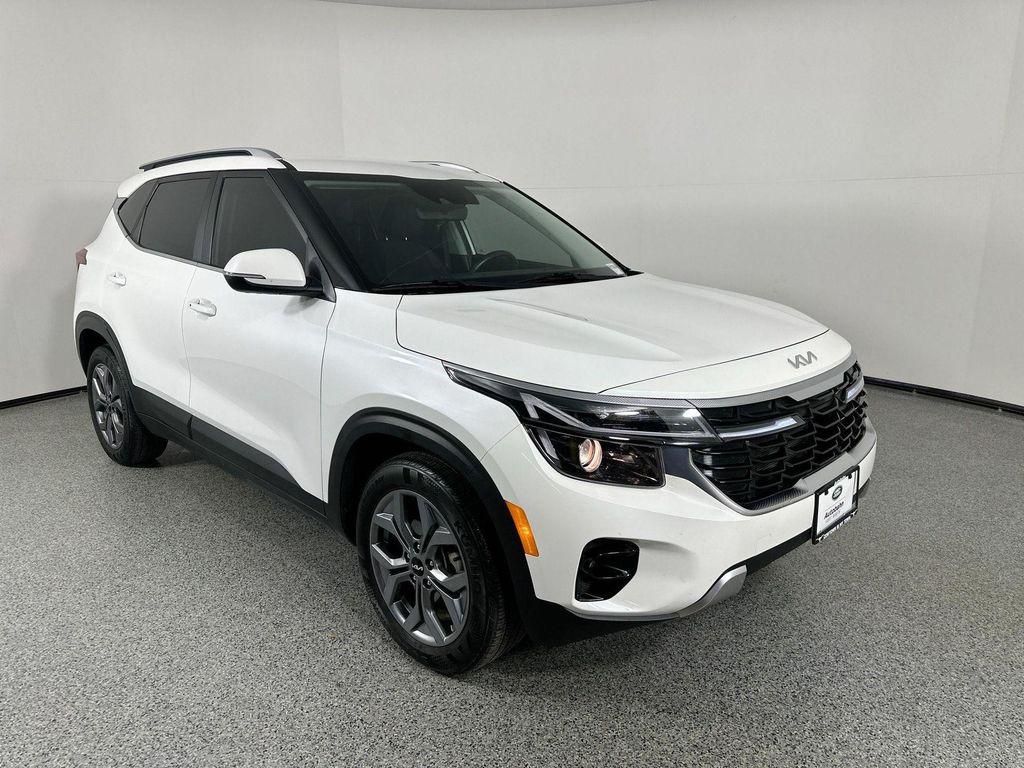 used 2024 Kia Seltos car, priced at $21,499