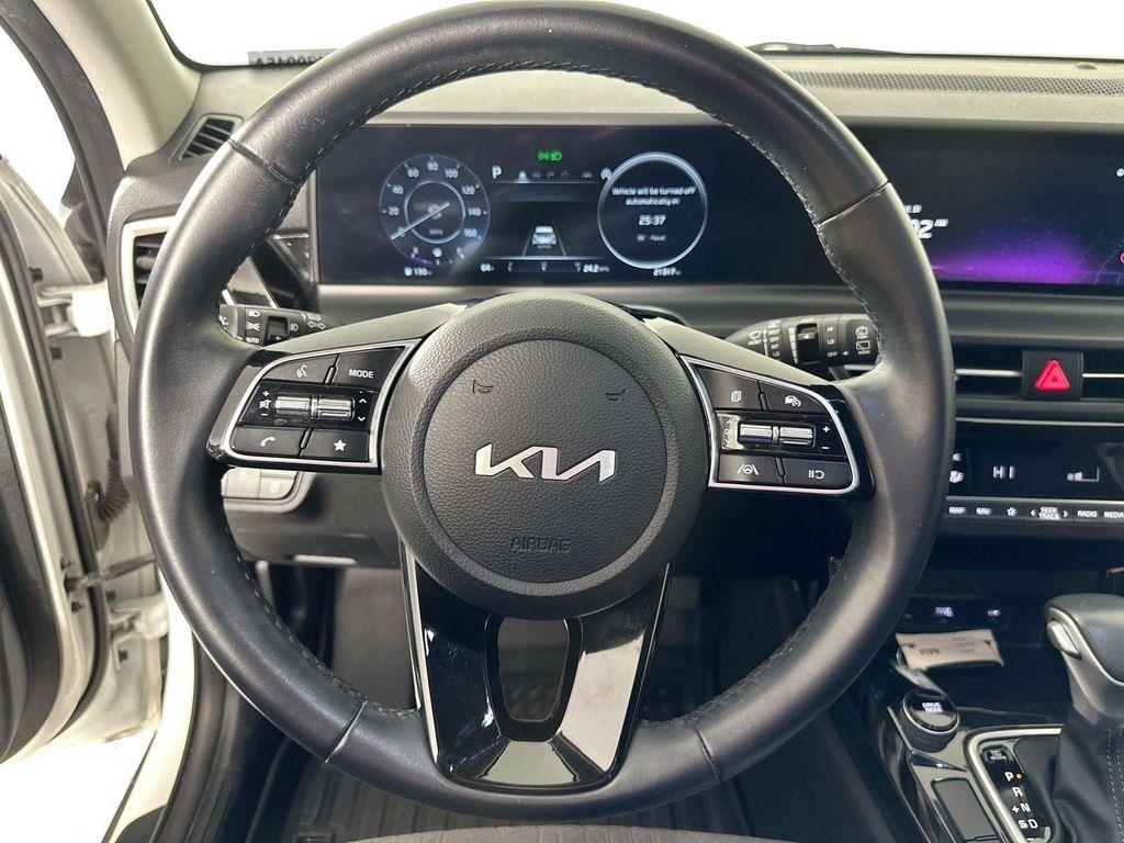 used 2024 Kia Seltos car, priced at $21,499