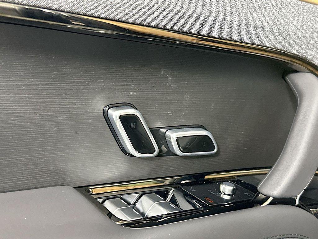 new 2025 Land Rover Range Rover Sport car, priced at $105,795