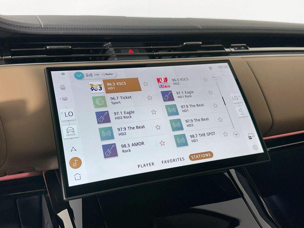 new 2025 Land Rover Range Rover Sport car, priced at $105,795