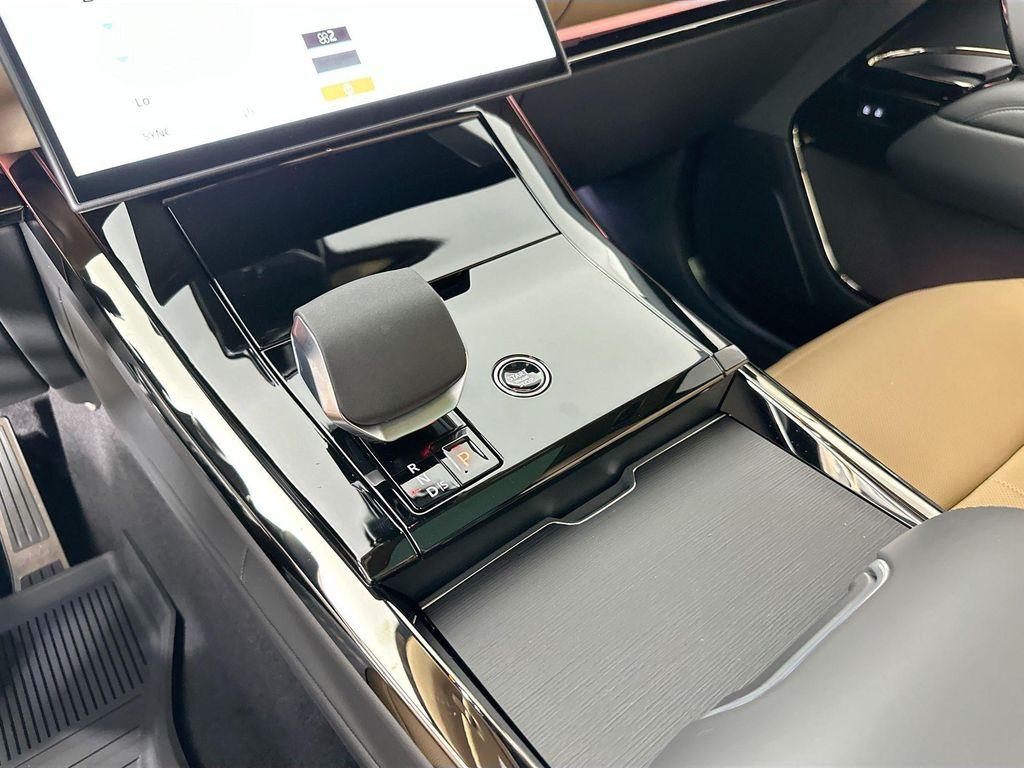 new 2025 Land Rover Range Rover Sport car, priced at $105,795