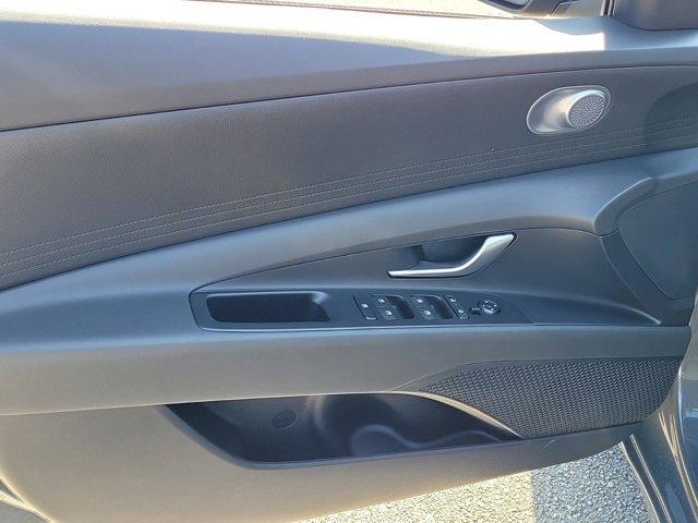 new 2025 Hyundai ELANTRA HEV car, priced at $25,167