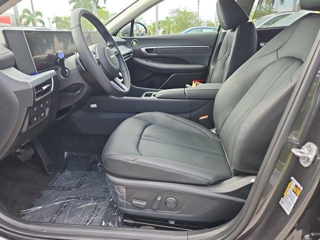 new 2025 Hyundai Sonata Hybrid car, priced at $37,032