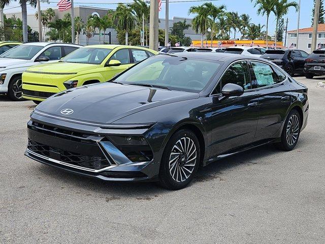 new 2025 Hyundai Sonata Hybrid car, priced at $37,032