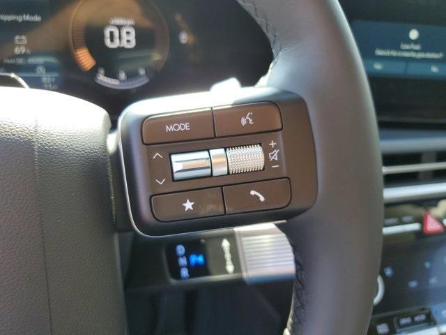 new 2025 Hyundai Santa Fe car, priced at $40,426