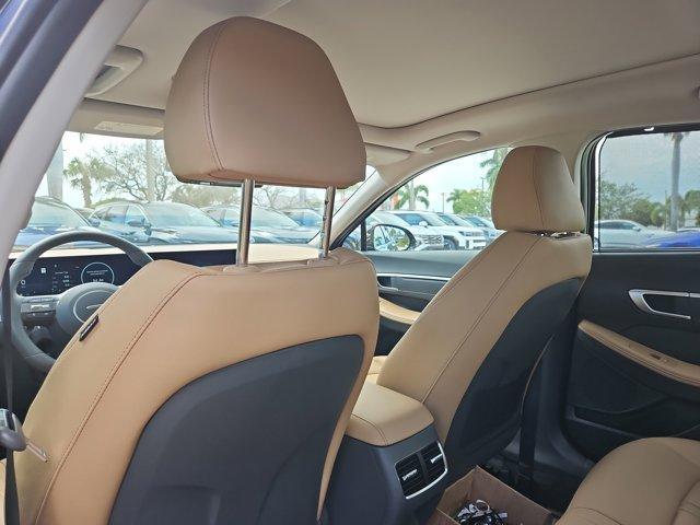 new 2025 Hyundai Sonata Hybrid car, priced at $37,092