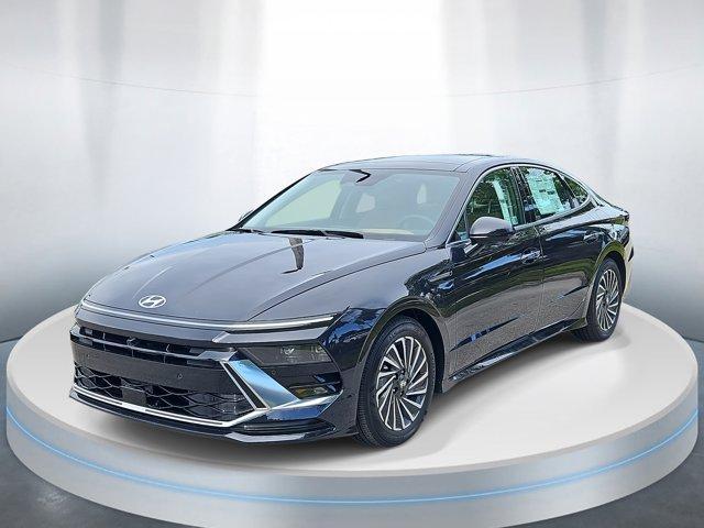 new 2025 Hyundai Sonata Hybrid car, priced at $37,092