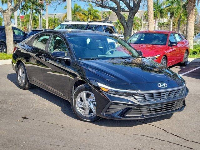 new 2025 Hyundai Elantra car, priced at $21,334