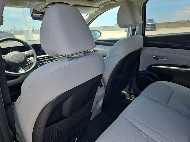 new 2025 Hyundai TUCSON Hybrid car, priced at $40,921