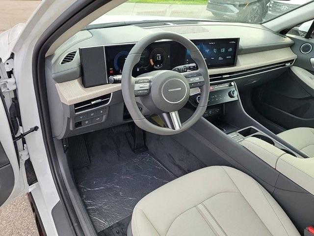 new 2025 Hyundai Sonata Hybrid car, priced at $30,887