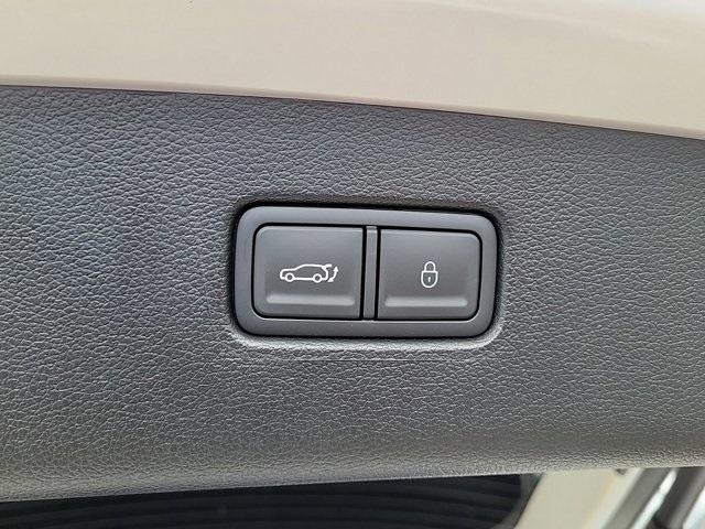 new 2025 Genesis GV80 car, priced at $67,099