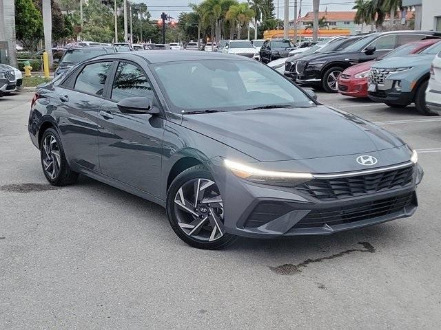 new 2025 Hyundai Elantra car, priced at $22,421