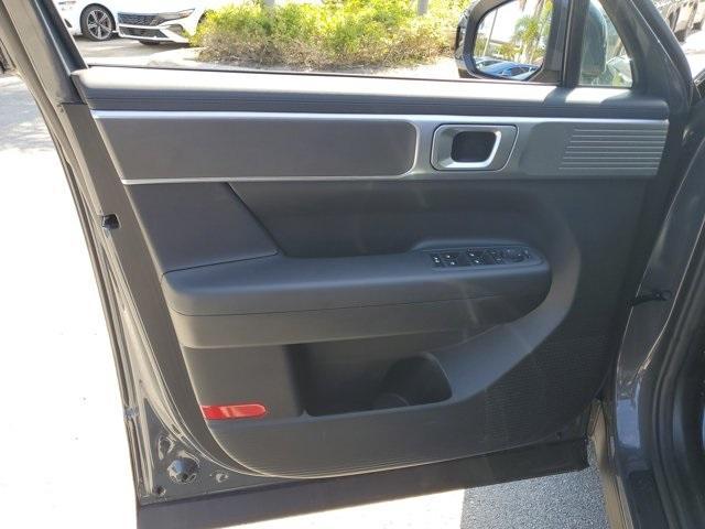 used 2025 Hyundai Santa Fe car, priced at $31,988