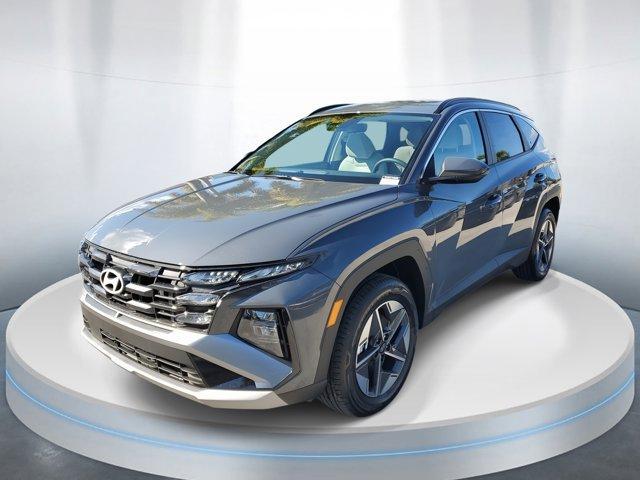 new 2026 Hyundai TUCSON Hybrid car, priced at $32,226
