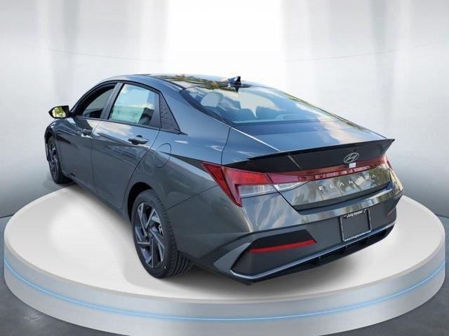 new 2025 Hyundai Elantra car, priced at $23,041