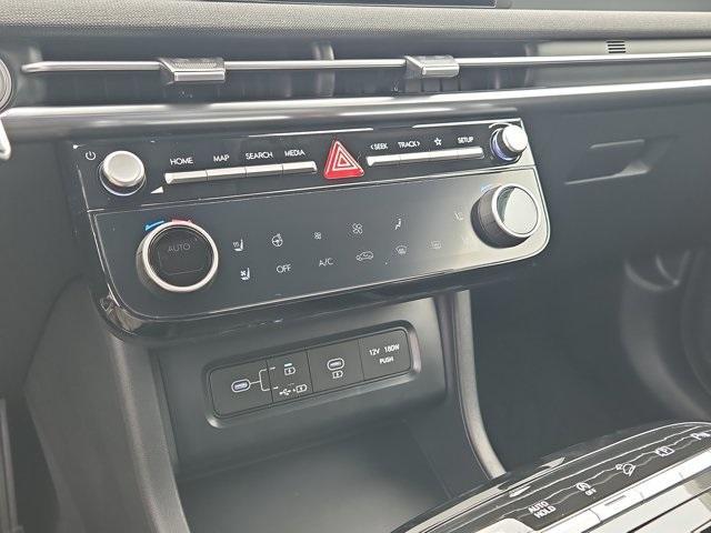 new 2025 Hyundai Tucson car, priced at $39,013