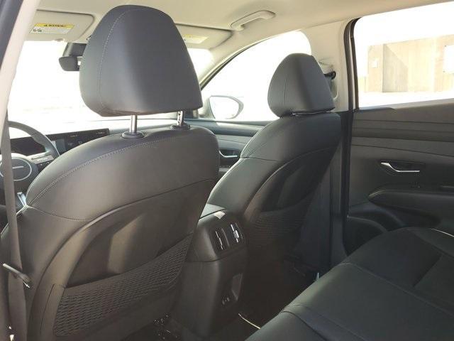 new 2026 Hyundai TUCSON Hybrid car, priced at $33,963