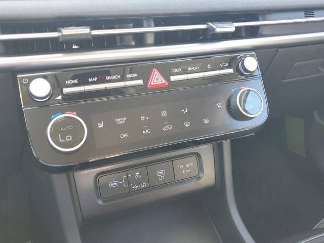 new 2026 Hyundai TUCSON Hybrid car, priced at $33,963