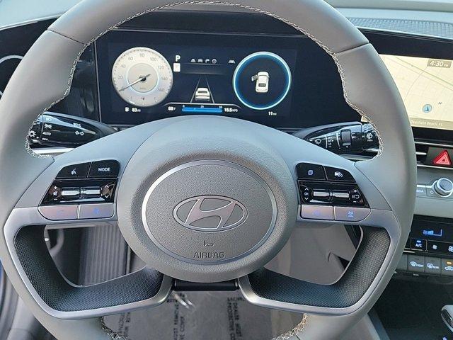 new 2025 Hyundai Elantra car, priced at $25,662