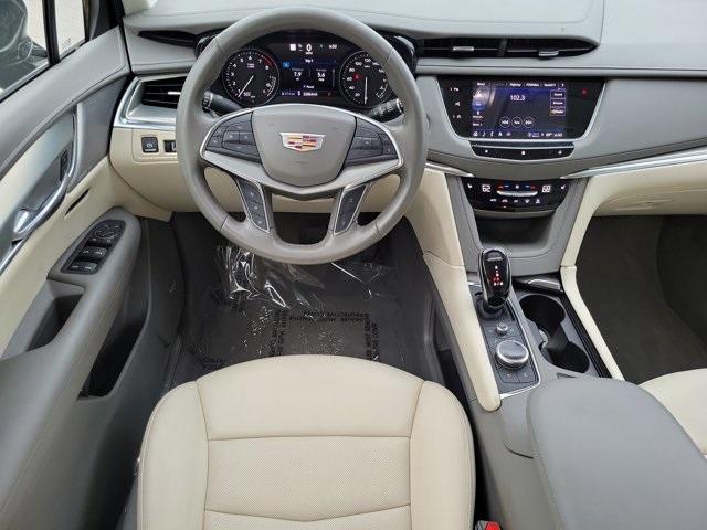 used 2021 Cadillac XT5 car, priced at $27,750