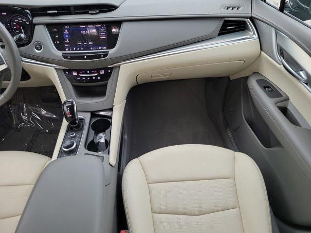 used 2021 Cadillac XT5 car, priced at $27,750