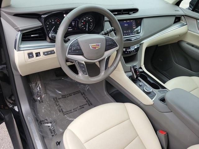 used 2021 Cadillac XT5 car, priced at $27,750