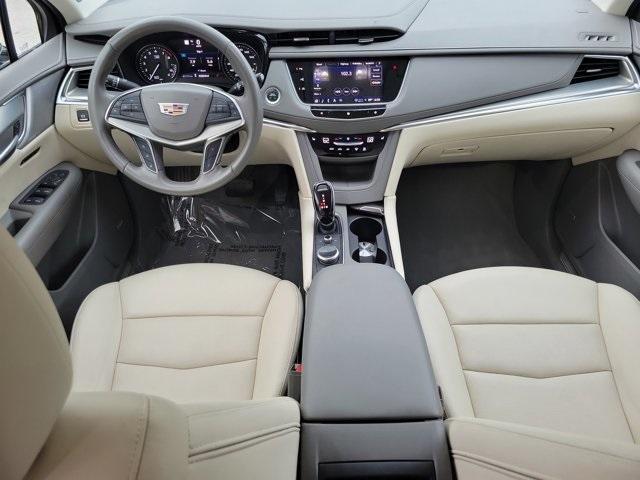 used 2021 Cadillac XT5 car, priced at $27,750