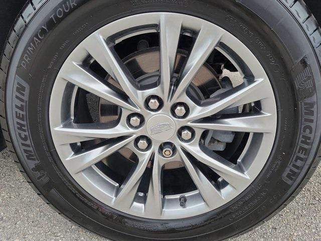 used 2021 Cadillac XT5 car, priced at $27,750