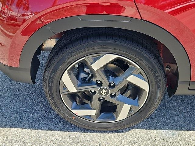 new 2025 Hyundai Venue car, priced at $23,978