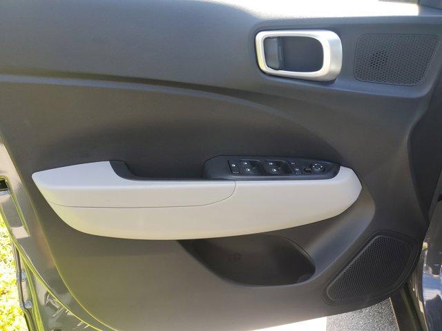 new 2025 Hyundai Venue car, priced at $22,966
