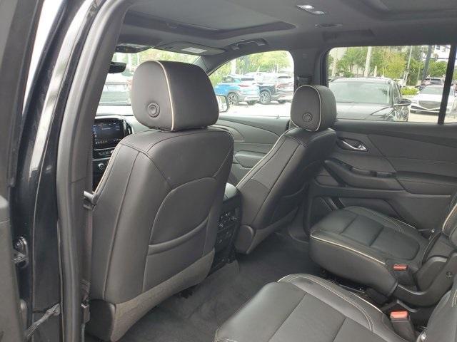 used 2022 Chevrolet Traverse car, priced at $33,445