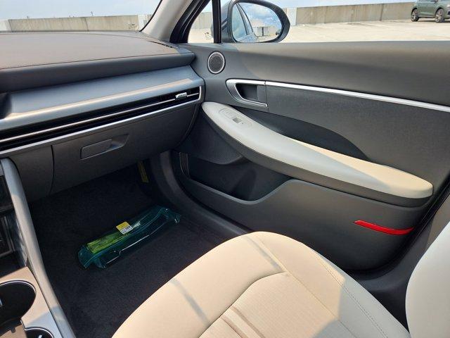 new 2025 Hyundai Sonata car, priced at $25,904