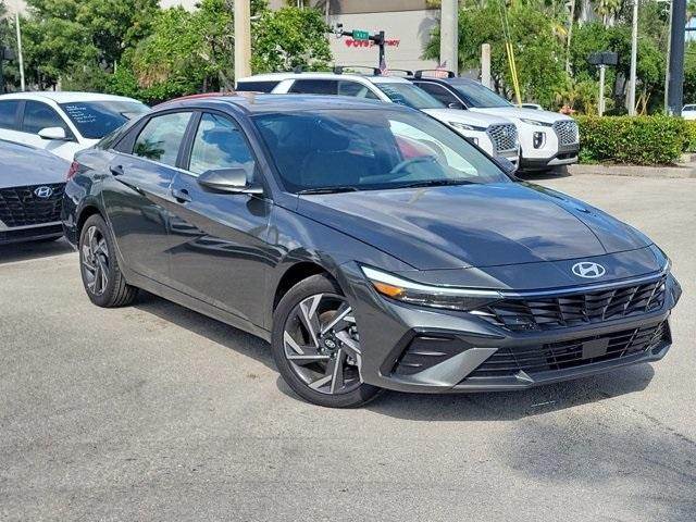 new 2025 Hyundai Elantra car, priced at $25,014