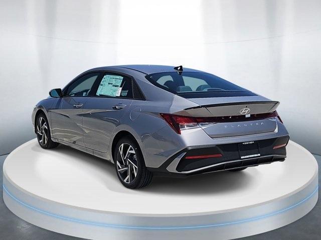 new 2025 Hyundai Elantra car, priced at $23,543