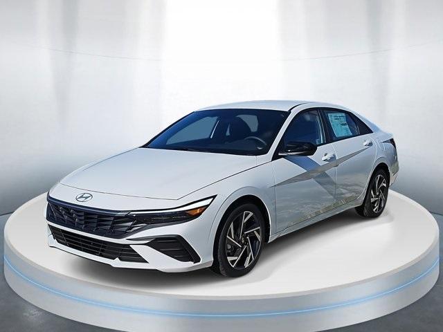 new 2025 Hyundai Elantra car, priced at $22,687