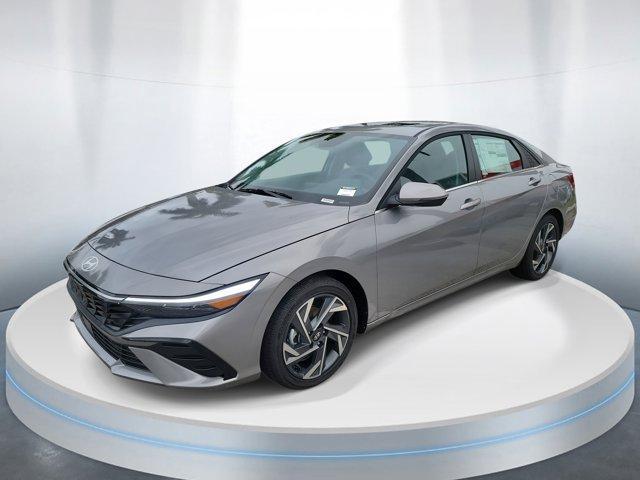 new 2025 Hyundai Elantra car, priced at $27,014