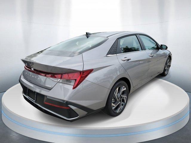 new 2025 Hyundai Elantra car, priced at $27,014