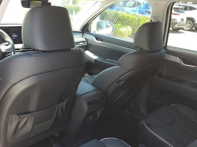 new 2025 Hyundai Palisade car, priced at $40,244