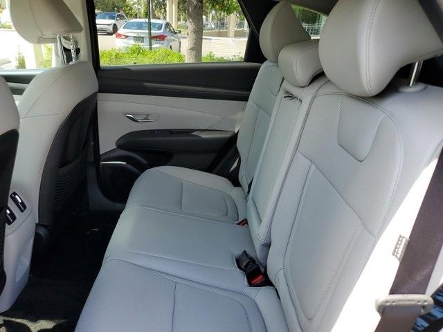 new 2025 Hyundai TUCSON Hybrid car, priced at $36,817