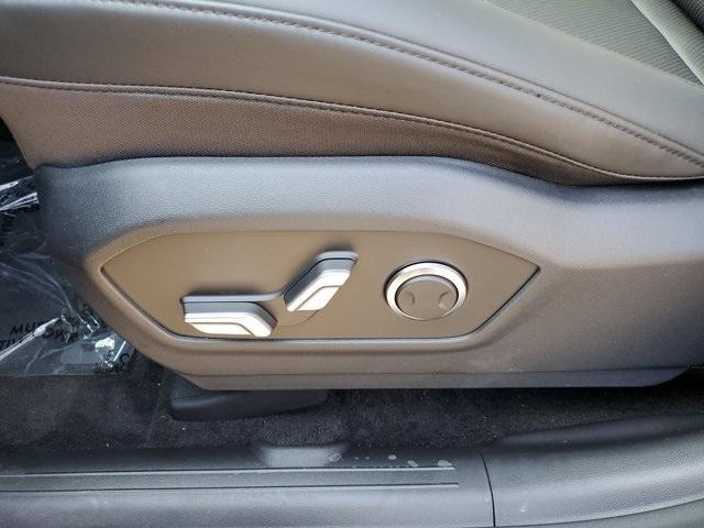 new 2025 Hyundai Santa Fe car, priced at $39,462