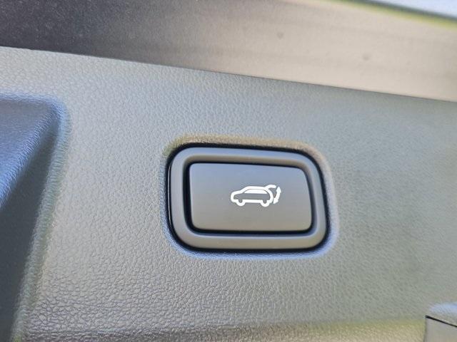 new 2025 Hyundai Tucson car, priced at $32,817