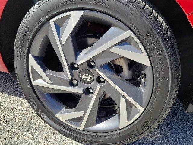 used 2025 Hyundai Elantra car, priced at $20,575
